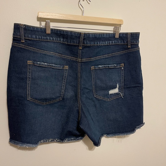 Maurice’s Plus Size High Rise Distressed Jean Shorts - Picture 2 of 6